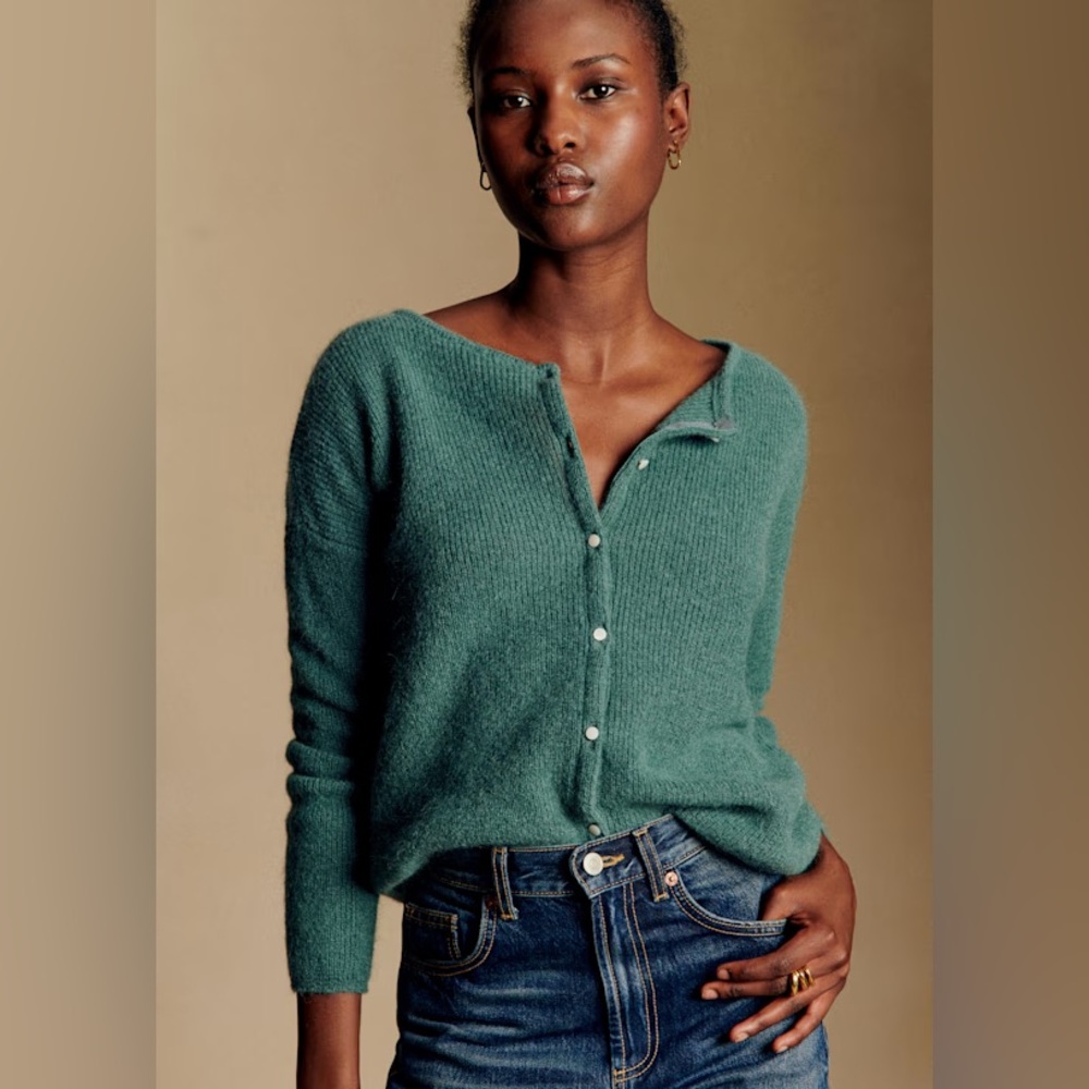 Iconic Sezane Sage Green Gaspard Cardigan